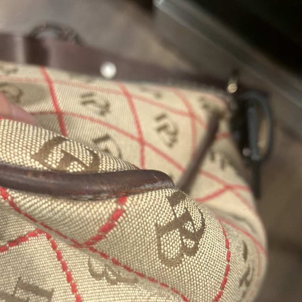 Dooney & Bourke Shoulder Vintage Bag Leather Canvas Taupe Brown Signature Duck - Picture 9 of 9
